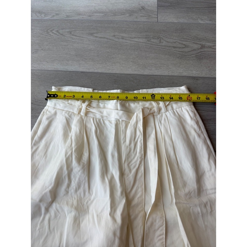 Banana Republic Shorts Bermuda Tie Waist Pleated Front Stretch |‎ Womens Size 8 - Picture 9 of 11